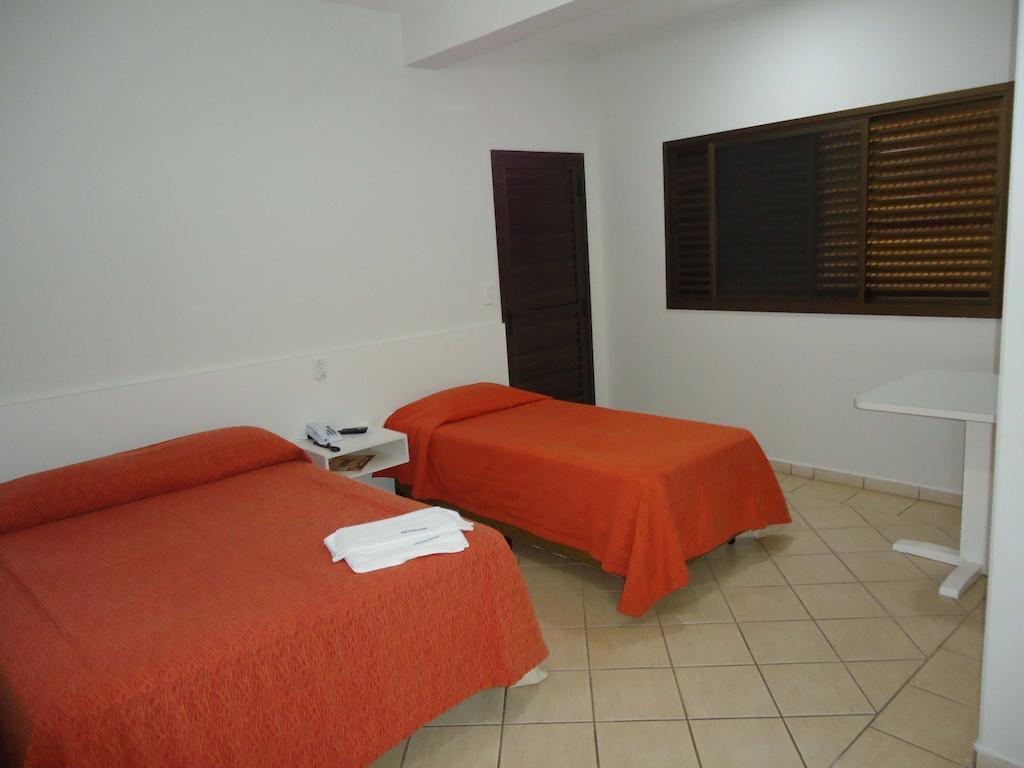 Big Executive Hotel Araguari Pokoj fotografie